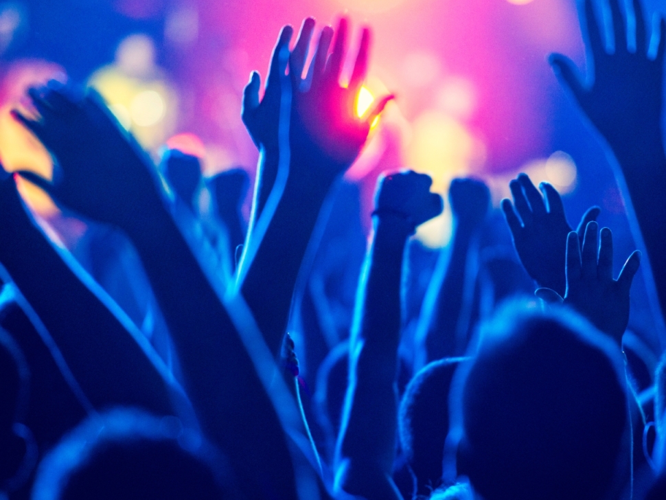 nielegalna impreza masowa